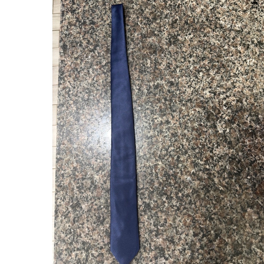 Geoffrey Beene Mens Navy Blue Micro Textured Weave Polyester Necktie